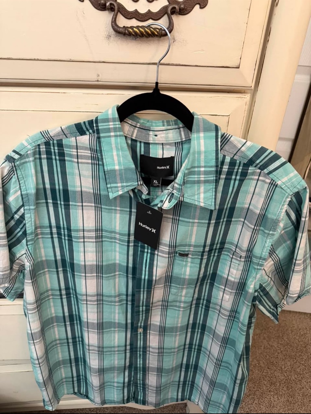 Hurley Men's Teal and White Plaid Short-Sleeve Button-Up Shirt